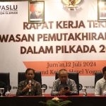 Bawaslu Sleman Gelar Rakernis